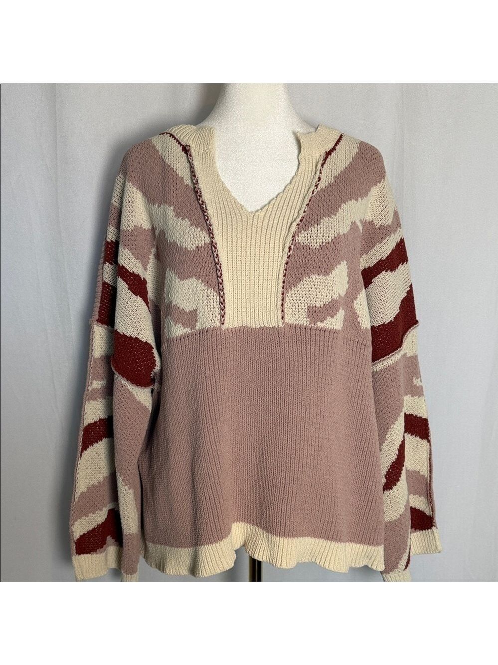 POL V-Neck Sweater in Cream, Red, and Pink
